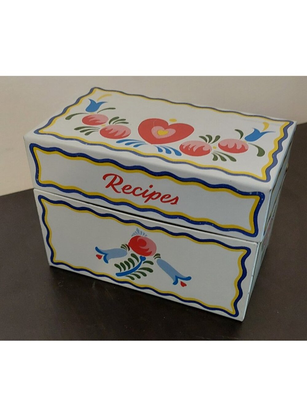 Vintage 1950s Ohio Art Tin Litho Folk Art Heart Tulip Recipe Box w New Cards